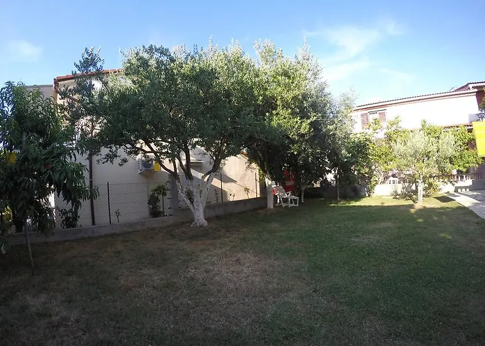 Veronika Apartment *